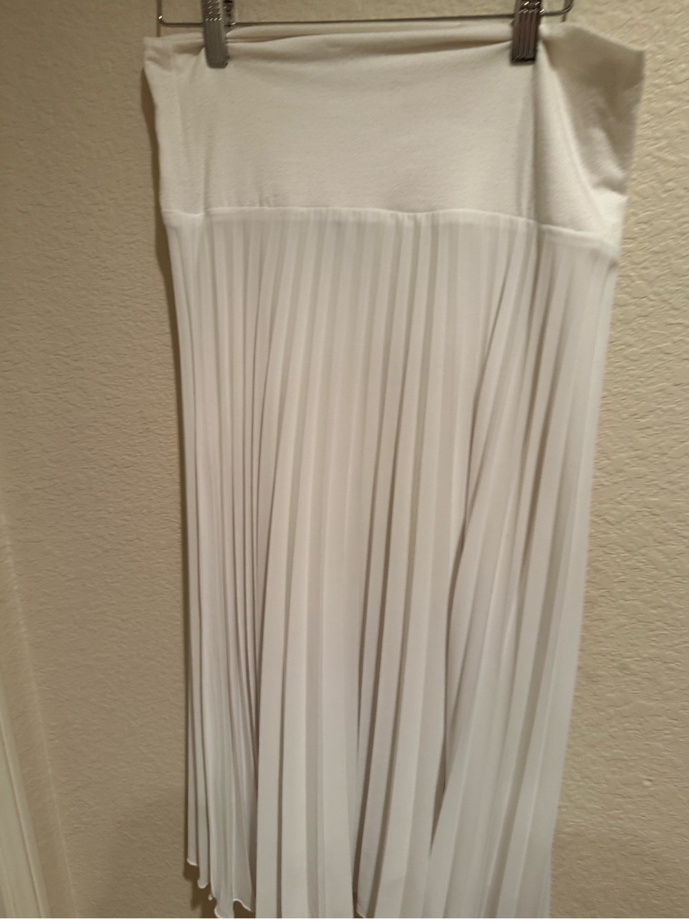 White pullover pleated skirt by KOMAROV